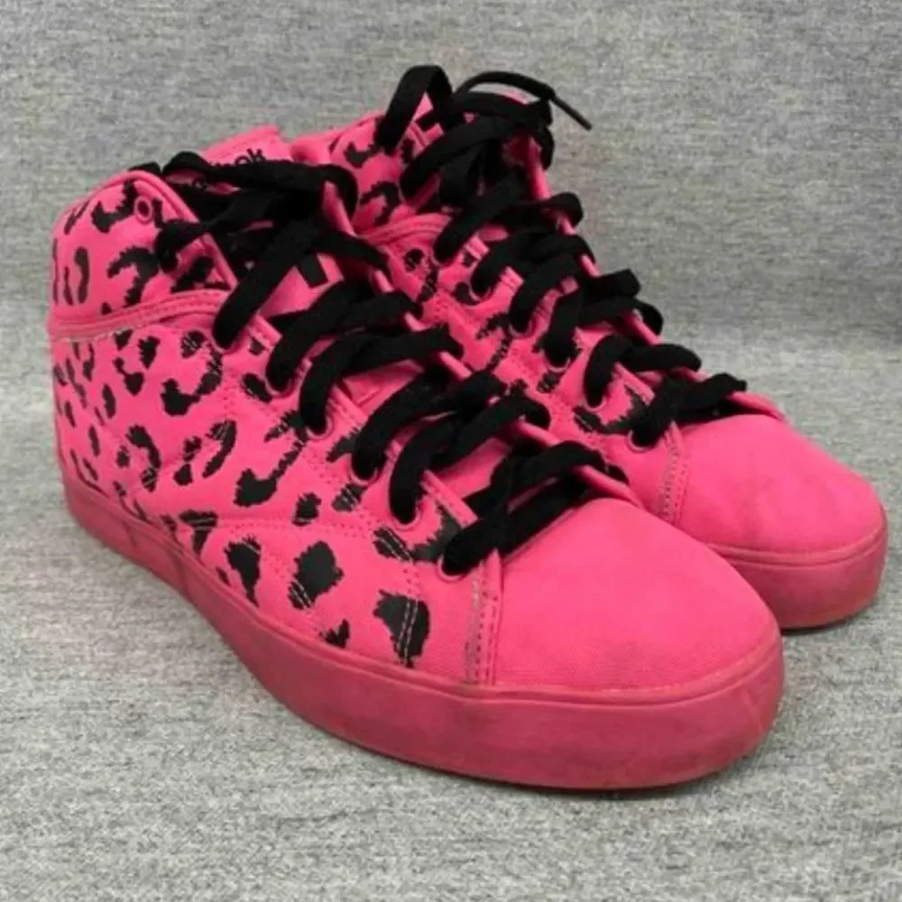 Reebok T-RAWW Tyga Cheetah Rare Limited Edition Hot Pink Shoes V55631 Mens 8